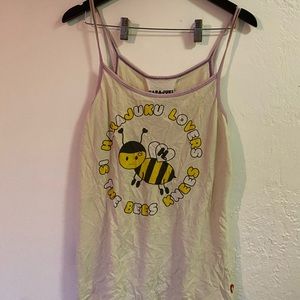Vintage HARAJUKU LOVERS IS THE BEES KNEES tank